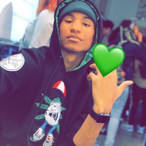 Meet your Posher, Yãrïî